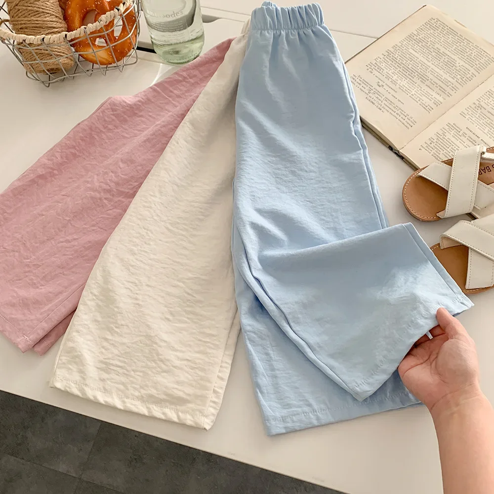 Pantalones de verano para niña en crema, pernera recta - imagen 4