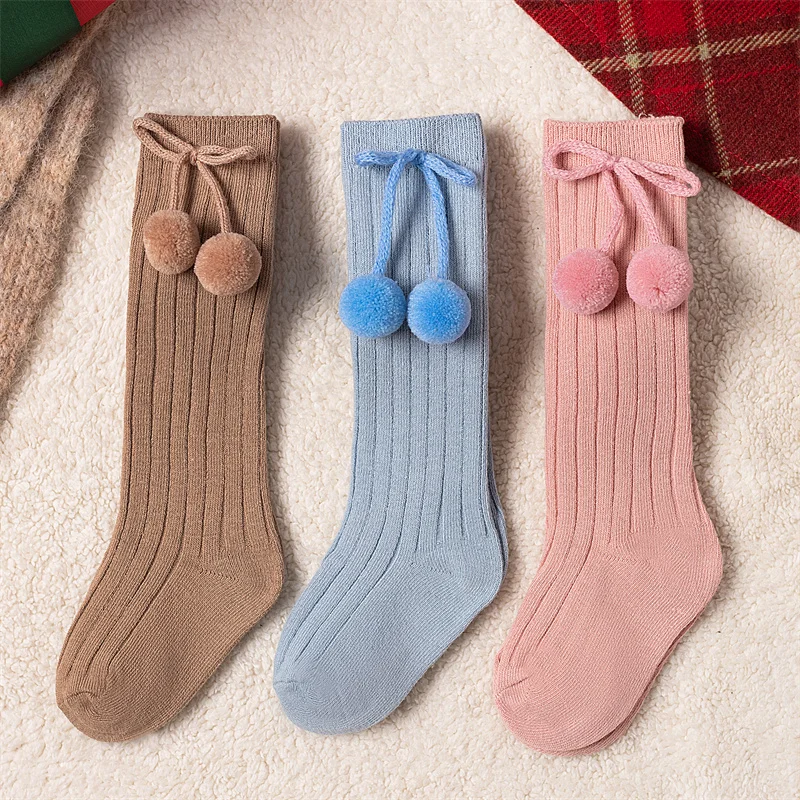 Calcetines largos de algodón con bola para niños de 0 a 8 años - imagen 2