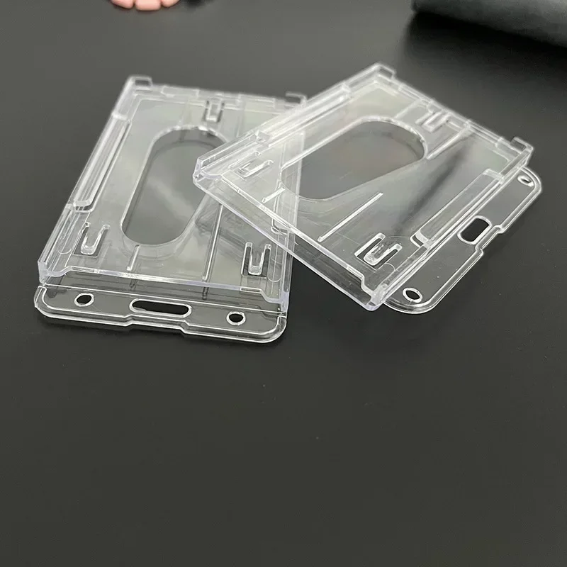 Portainsignias hospital con mosquetón retráctil – Clip para badges - imagen 3