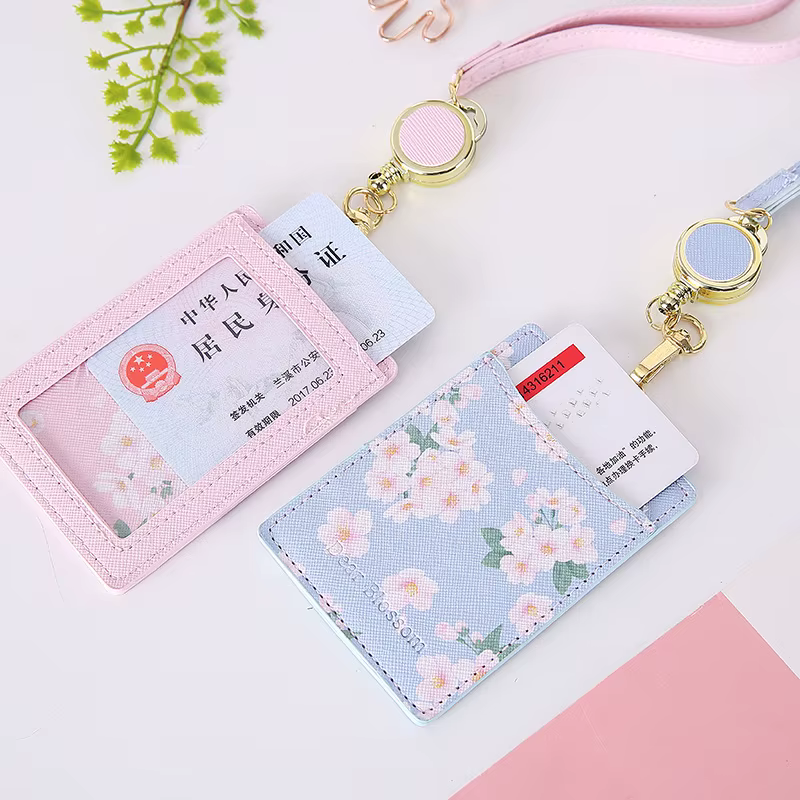 Porta insignias de cuero PU con diseño floral - clip para cordón - imagen 4