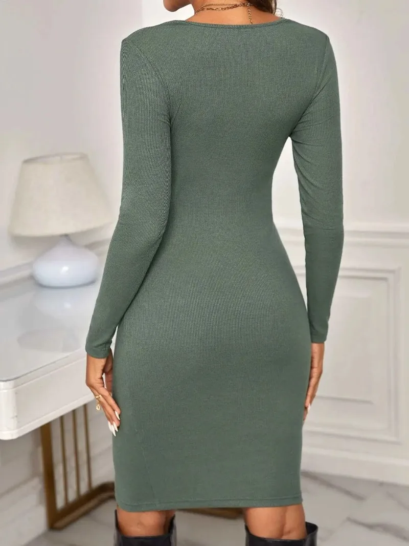 Detalle del tejido elástico del vestido