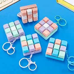 Teclado antiestrés de botones con llavero para niños y adultos