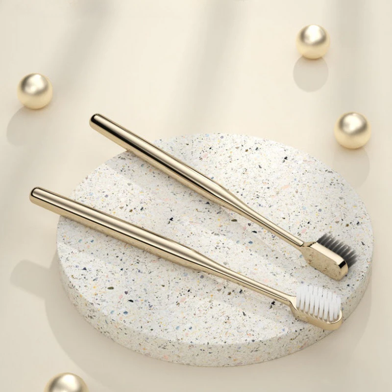 Cepillo dental suave de lujo para adultos con oro y plata - imagen 2