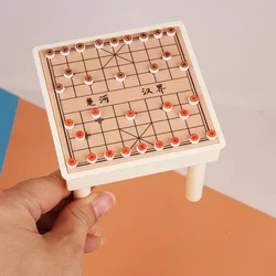 Juego de ajedrez en miniatura para casa de muñecas