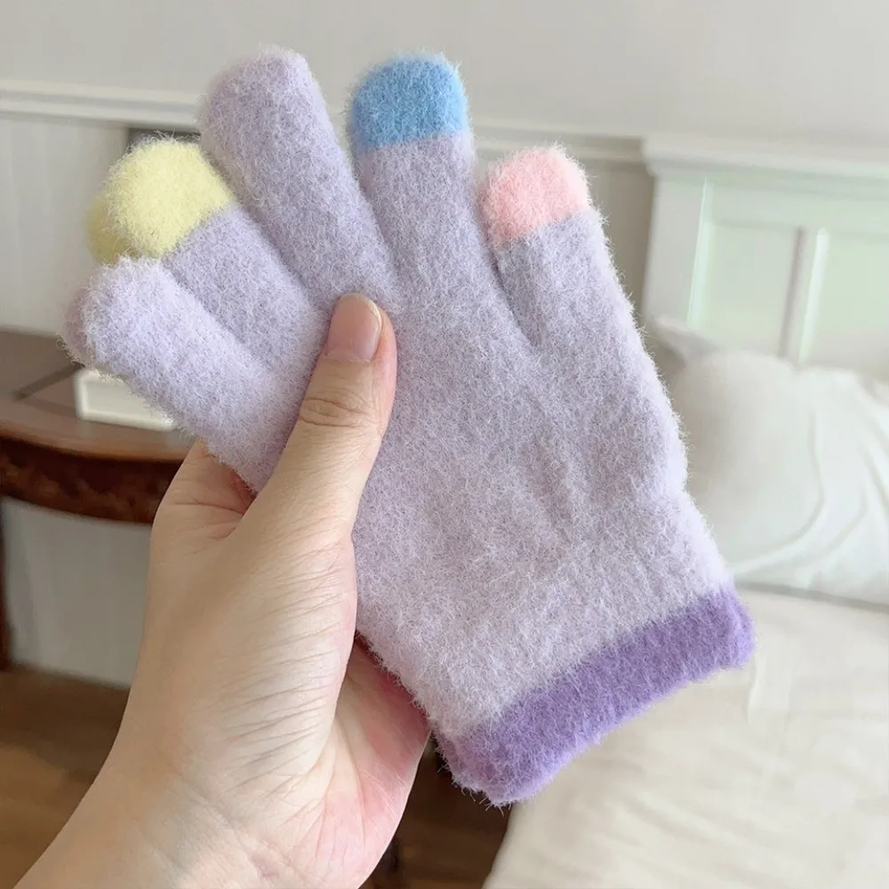 Guantes con estilo infantil para el frío