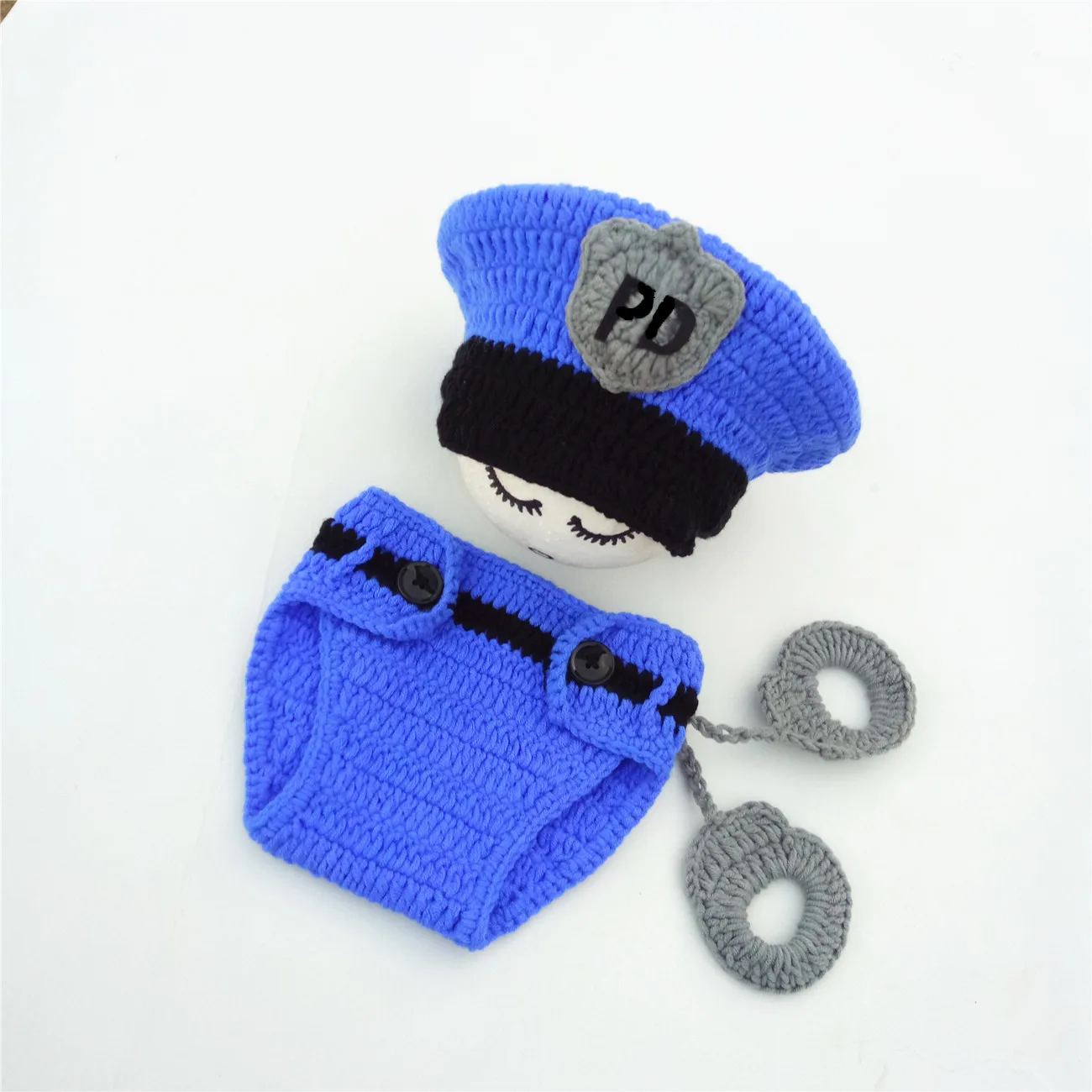 Confección artesanal en accesorios de fotografía para recién nacidos