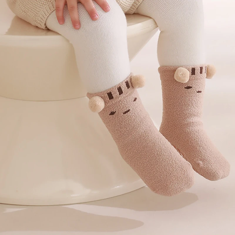 Calcetines de terciopelo antideslizantes para bebé y niño