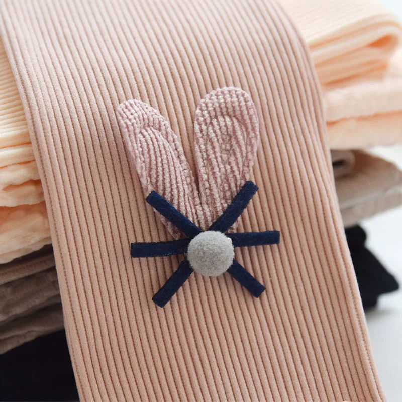 Mallas para niña con estampado de conejito – Colección de otoño - imagen 4
