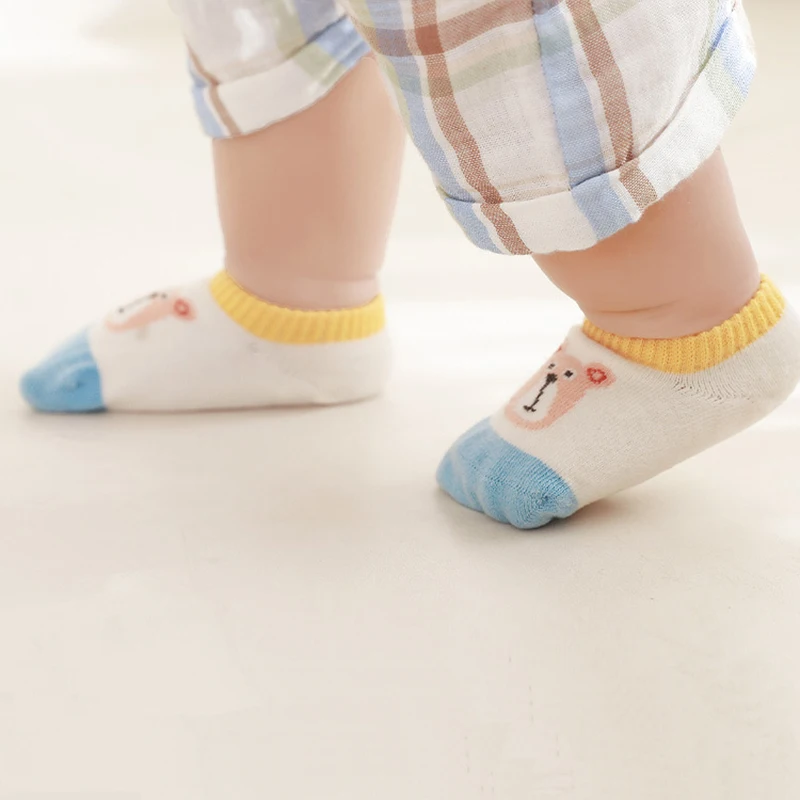 Calcetines de malla invisibles de bebé – elásticos finos sin costuras - imagen 3