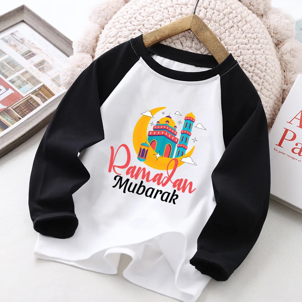 Camiseta de niño con estampado Eid Mubarak – manga raglán vacaciones - imagen 3