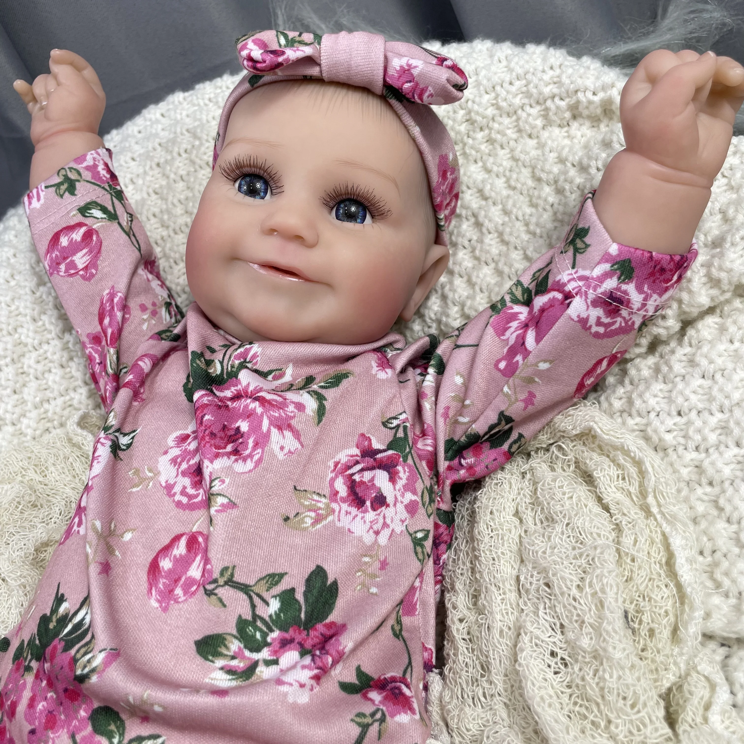 Muñeca realista Maddie Girl de silicona – Estilo reborn premium - imagen 4