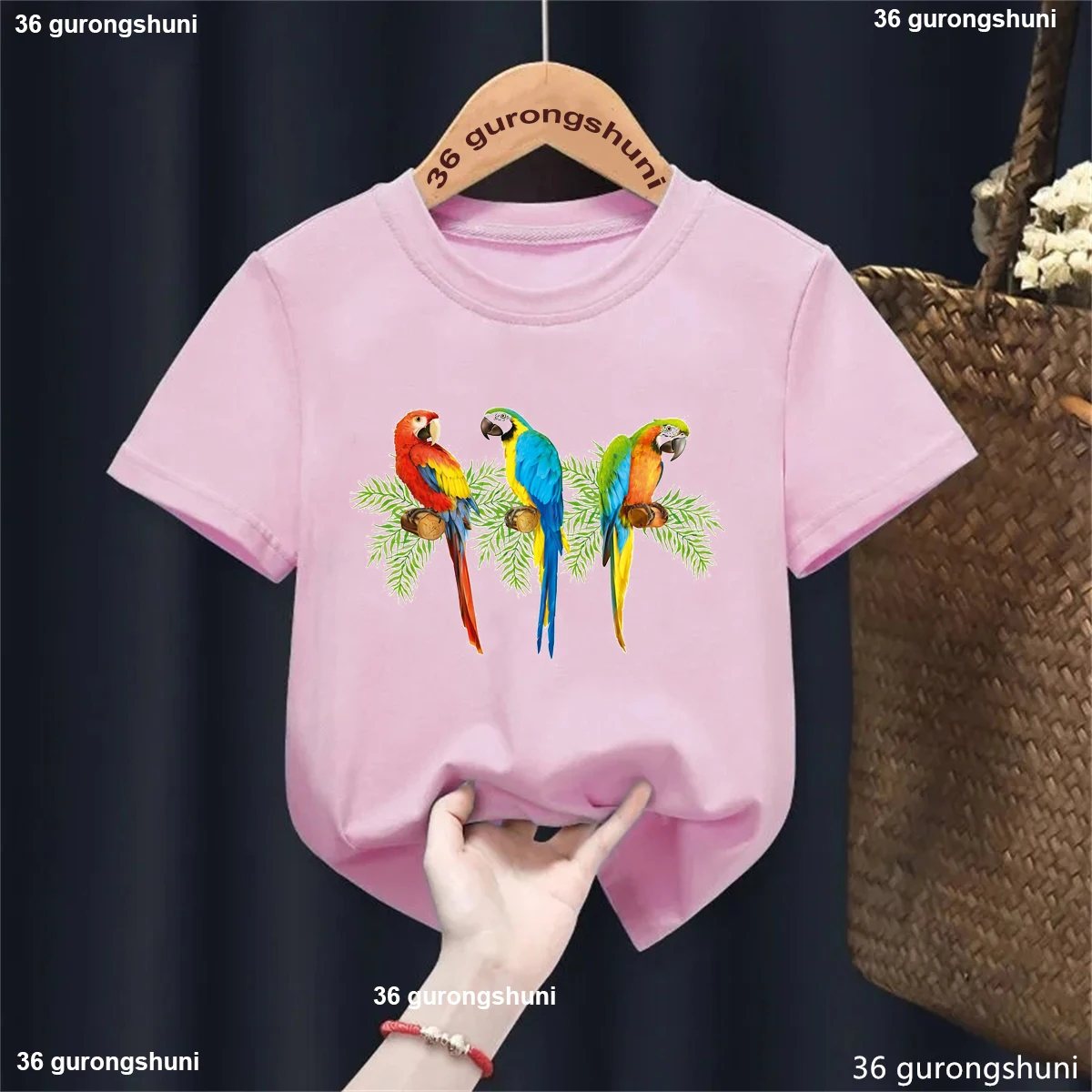 Camiseta Kawaii - detalle color