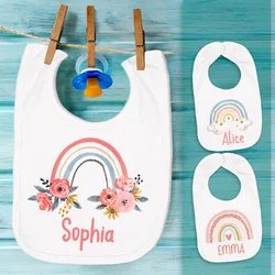 Baberos personalizados Newbeon con nombre y arcoíris para bebé