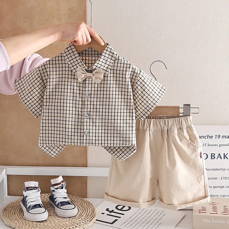 Vista del conjunto en estilo casual infantil