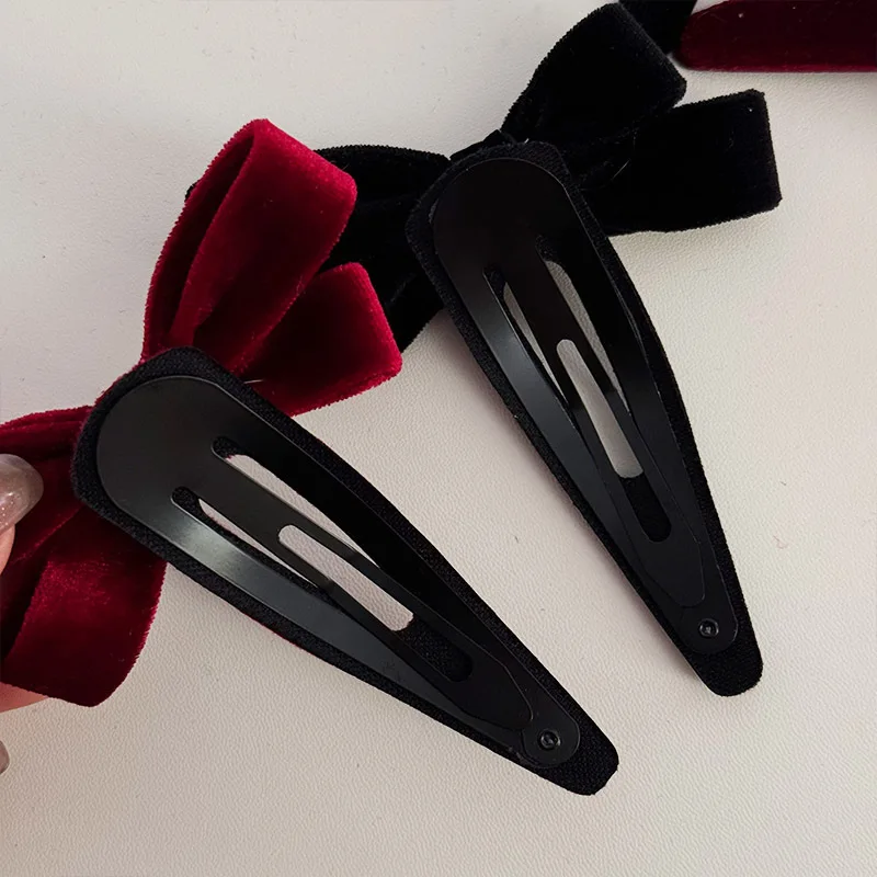 Pinza para el pelo BB de terciopelo con lazo burdeos y negro - imagen 4