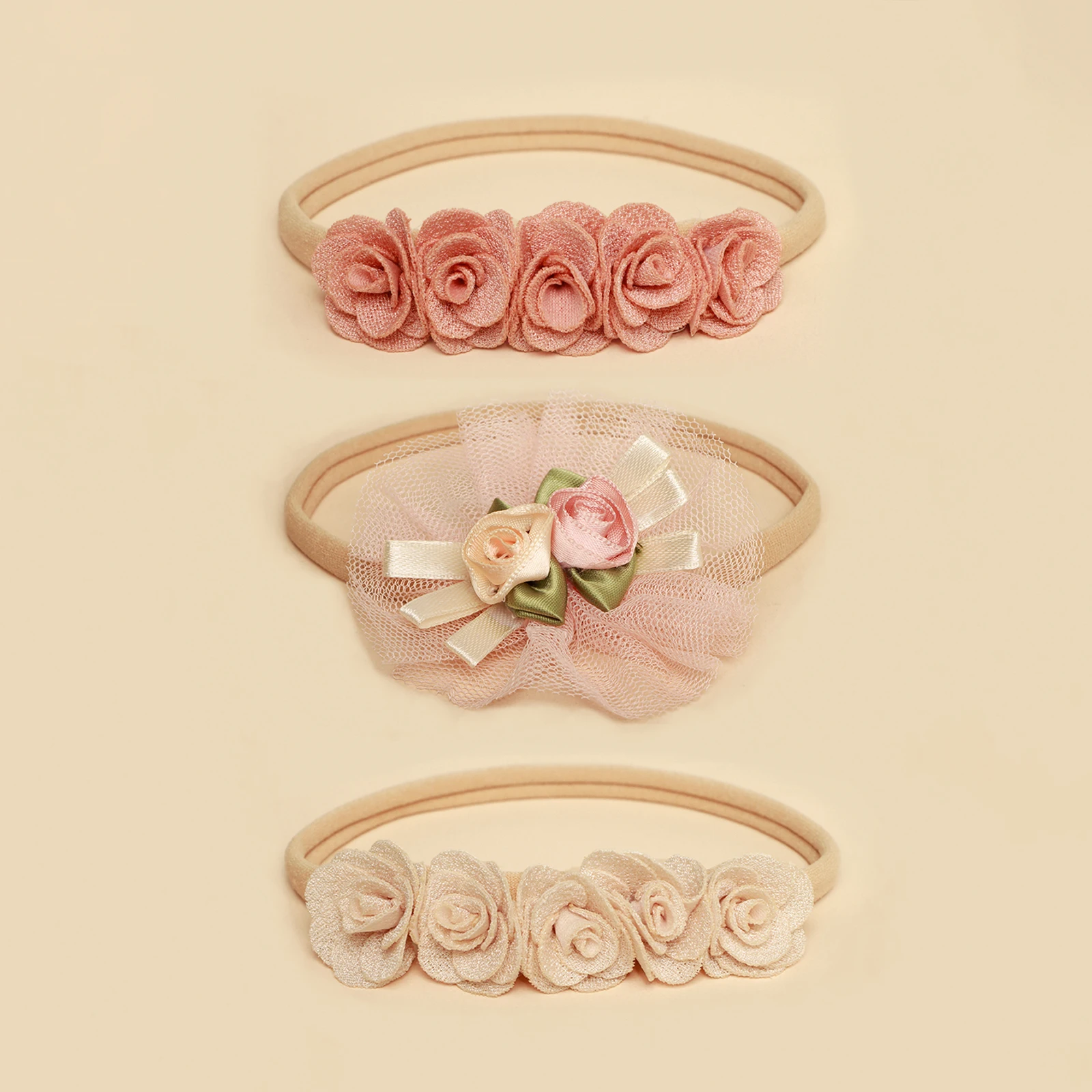 Diadema floral de encaje para bebé recién nacida – Rosa suave - imagen 4