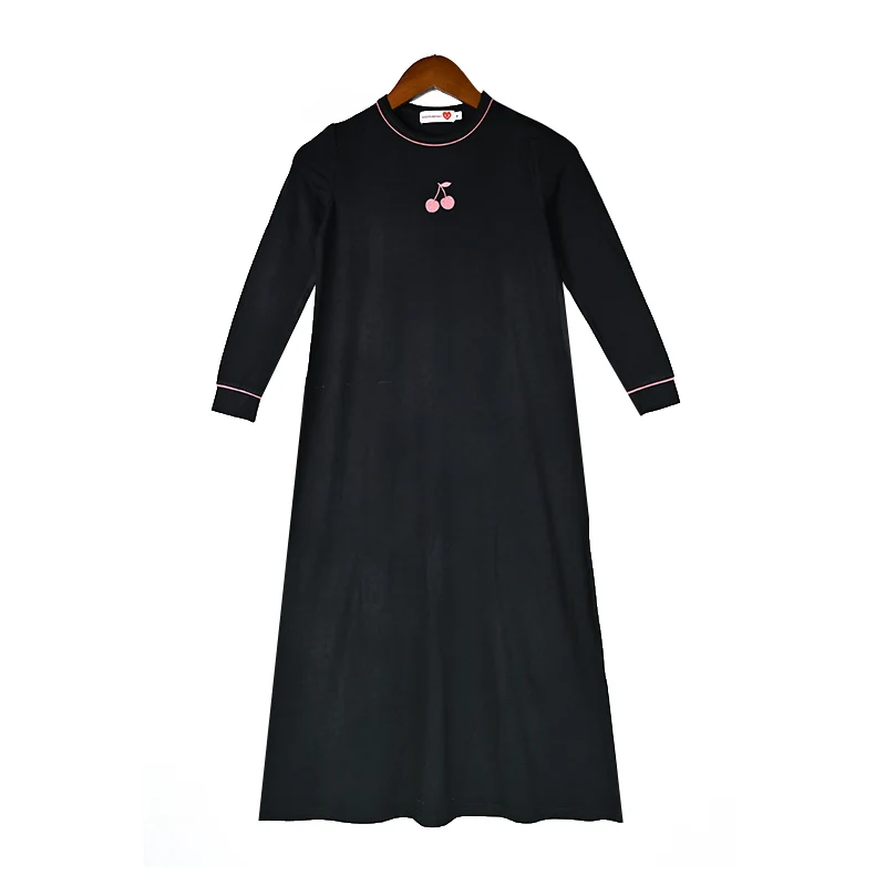 Pijama familiar manga larga modal negro y azul marino bordado
