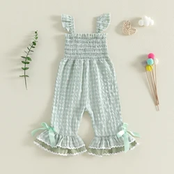 Mono bebé niña con cuadros, volantes y pantalón acampanado