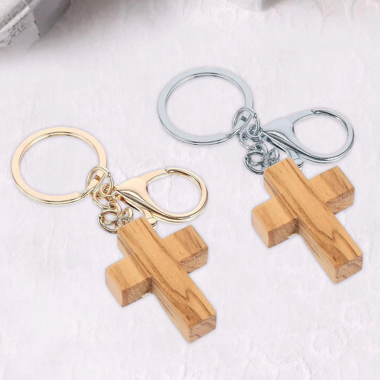 Llavero de madera suave con cruz, hecho a mano para recuerdos
