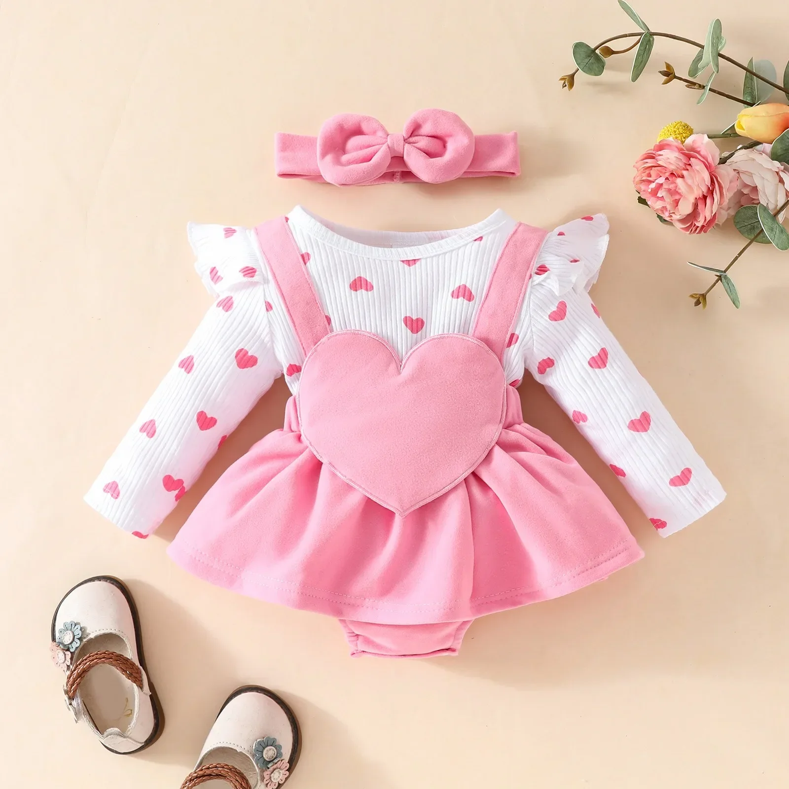 Conjunto infantil para niñas: body, pelele y vestidos bordados