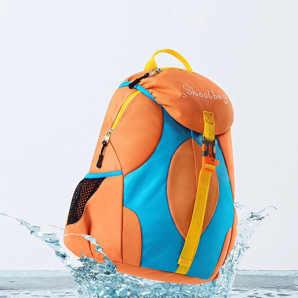 Mochila infantil de rayas coloridas en nailon resistente - imagen 4