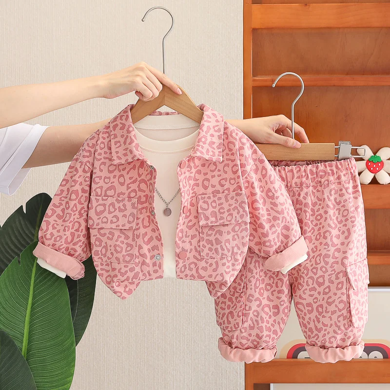 Conjunto infantil primavera-otoño con chándal y chaqueta - imagen 4
