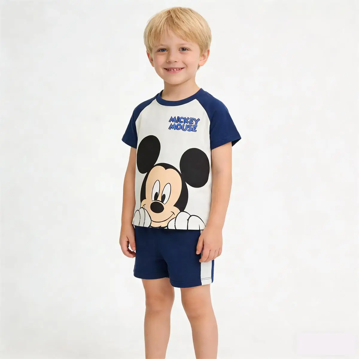Camiseta infantil Disney de dibujos animados con pantalón corto