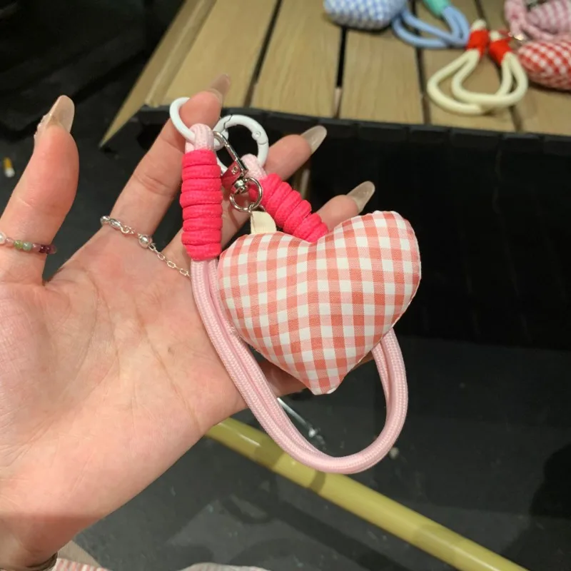 Cordón para el móvil con llavero corazón melocotón - imagen 4