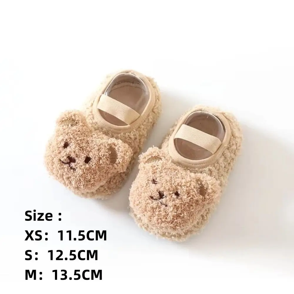 Zapatillas antideslizantes de invierno para bebé forradas con osito - imagen 3