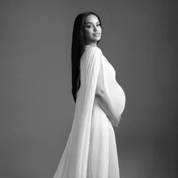 Vestido de maternidad para sesión con capa de mangas fluidas de foto
