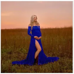Vestido de maternidad largo con cuello encajado y cola dividida
