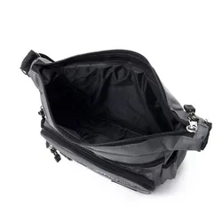 Bolso bandolera hombre informal con múltiples bolsillos para el día