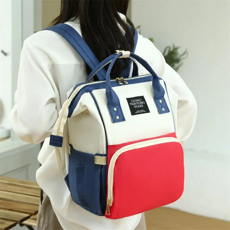 Bolsa de mamá impermeable multiusos con separación seco y húmedo - imagen 5