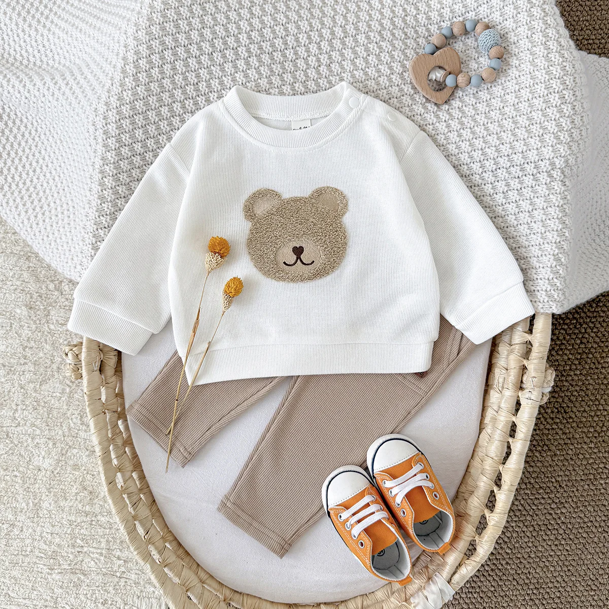 Conjunto bebé manga larga y pantalón largo estilo coreano - imagen 3