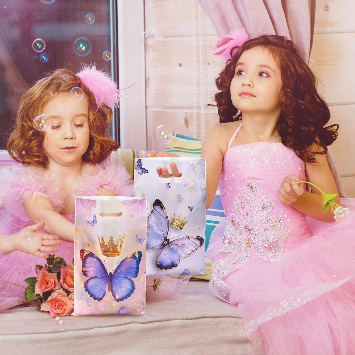 Bolsas de regalo decoradas con mariposas y tulipanes para fiestas infantiles - imagen 4