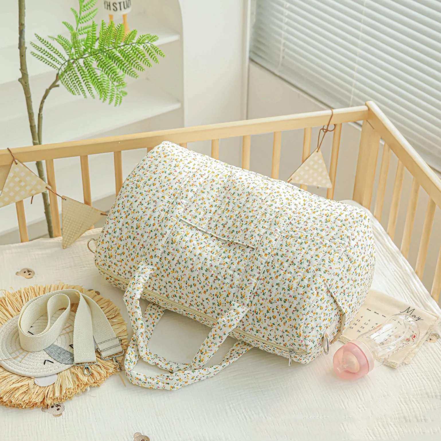 Bolso de mamá grande con estampado floral para pañales y viaje