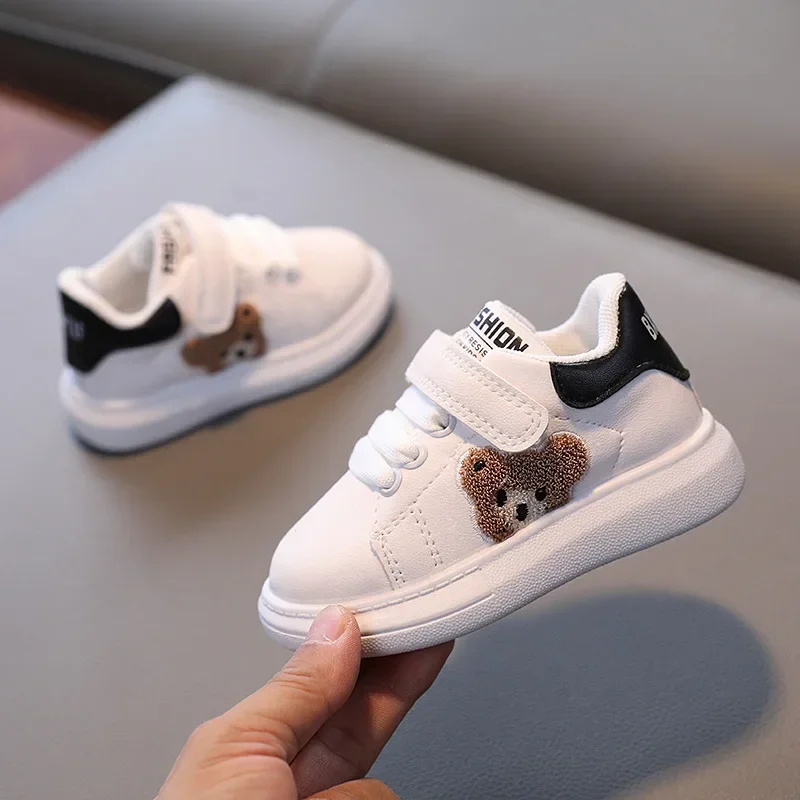 Zapatillas de deporte planas y transpirables para bebés y niños - imagen 4