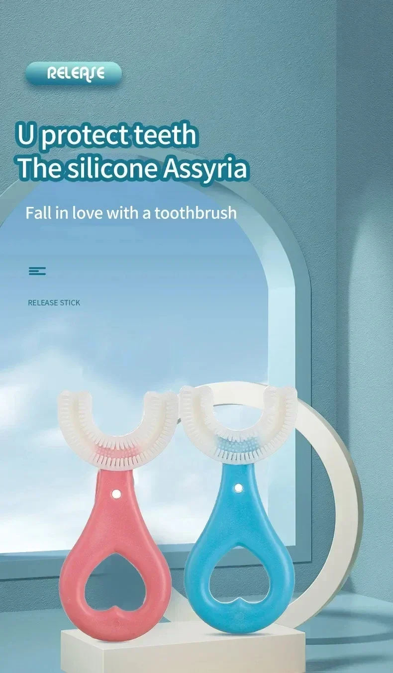 Cepillo dental infantil en forma U mostrando su diseño ergonómico