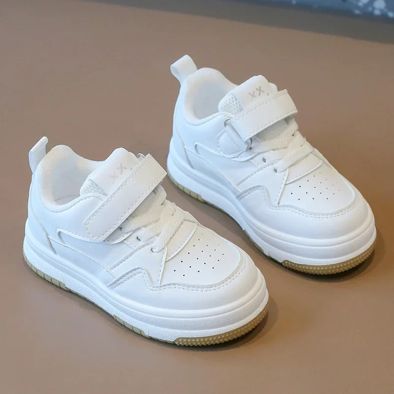 Zapatos deportivos blancos antideslizantes para bebés - imagen 2