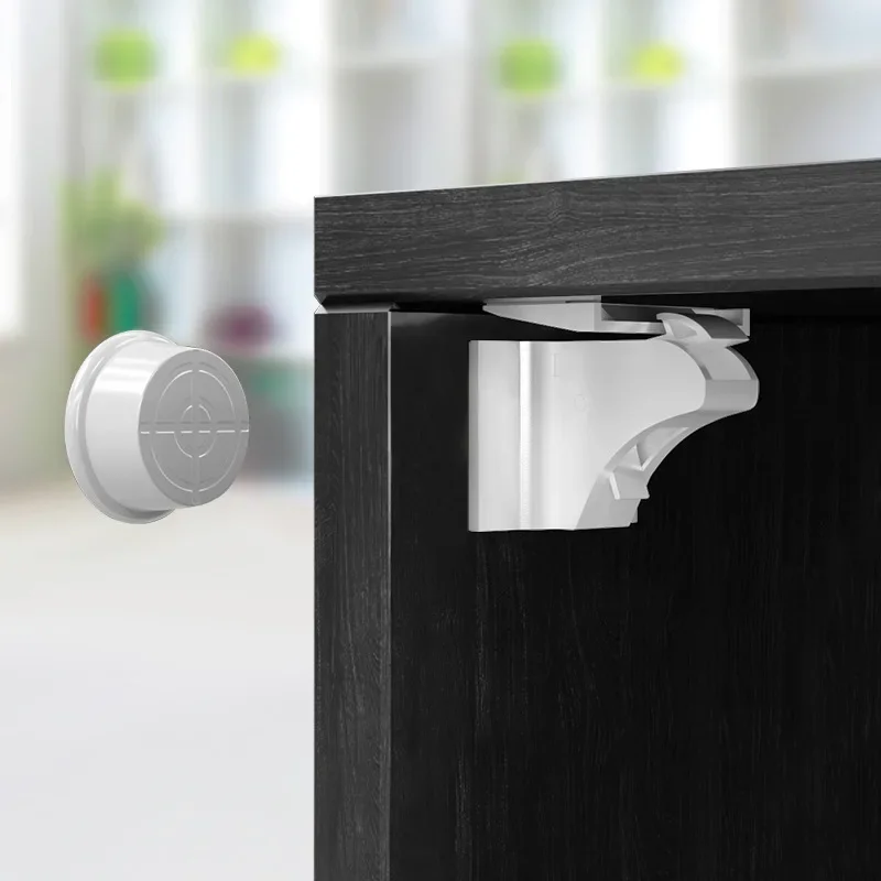 Cerradura de seguridad invisible para cajones y armarios infantiles