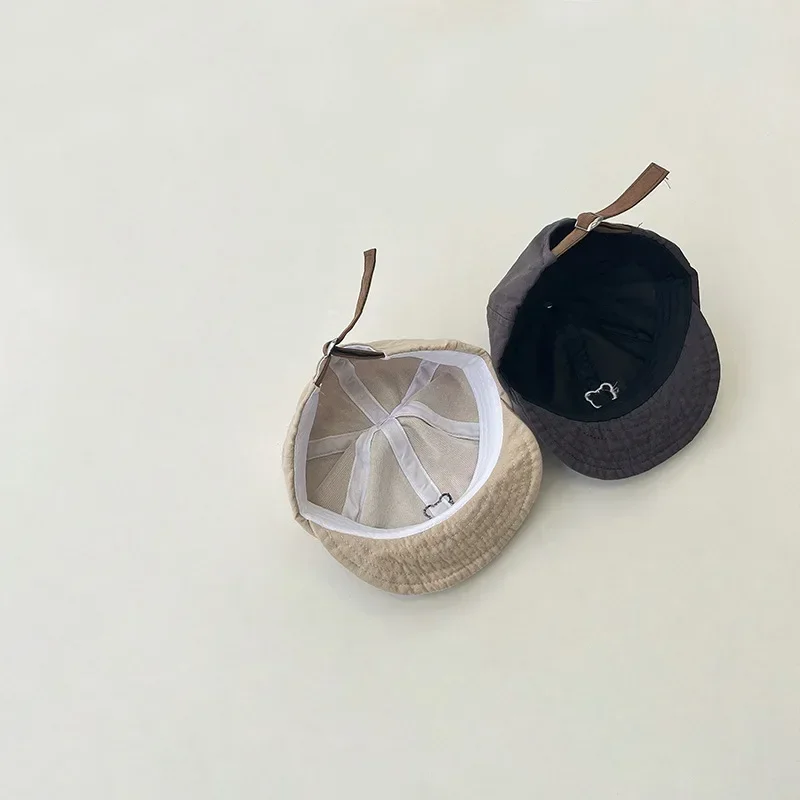 Gorra infantil con visera suave para bebé – Unisex - imagen 3