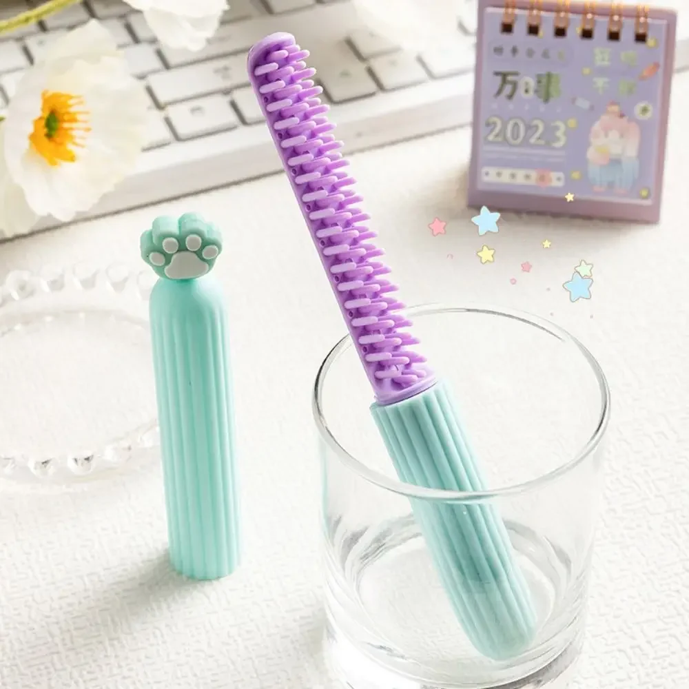 Cepillo portátil de pelo con garra tipo gato y tapa para niñas - imagen 4