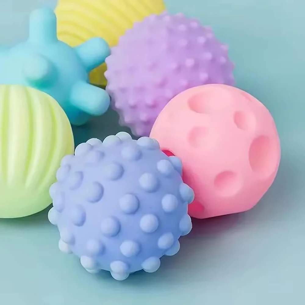 Pelotas táctiles sensoriales texturizadas para niños – masaje - imagen 5