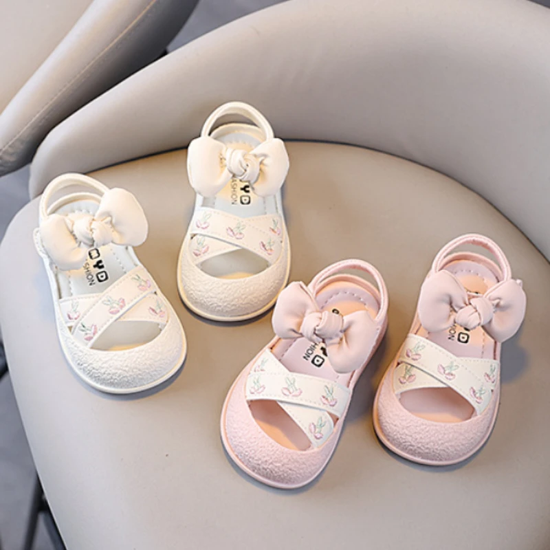 Sandalias de verano para niña con suela flexible y lazo - imagen 3