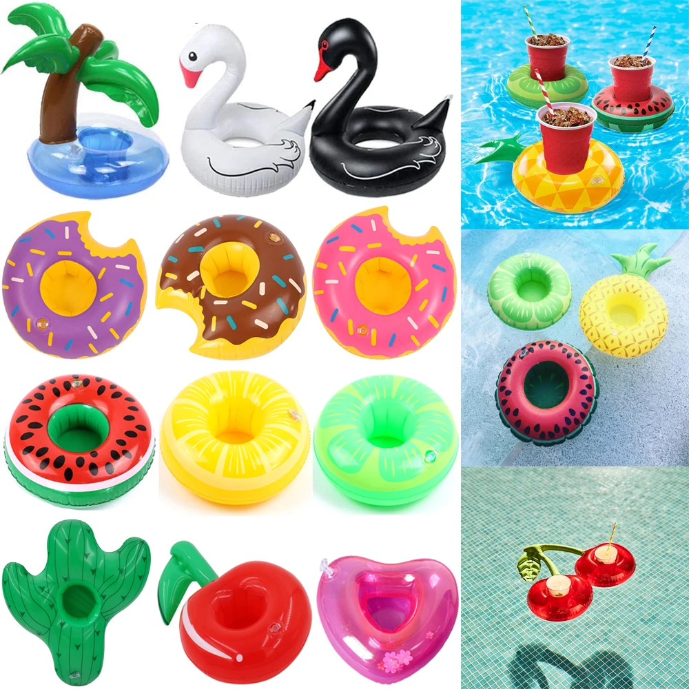 Portavasos inflable en uso junto a la piscina