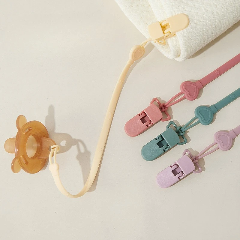 Cadena de silicona para chupete con clip de dentición