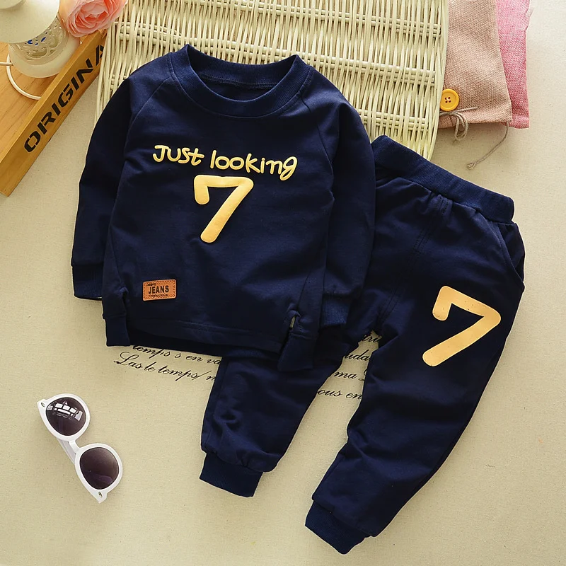 Conjunto chándal infantil otoño – Camiseta y pants de punto - imagen 5