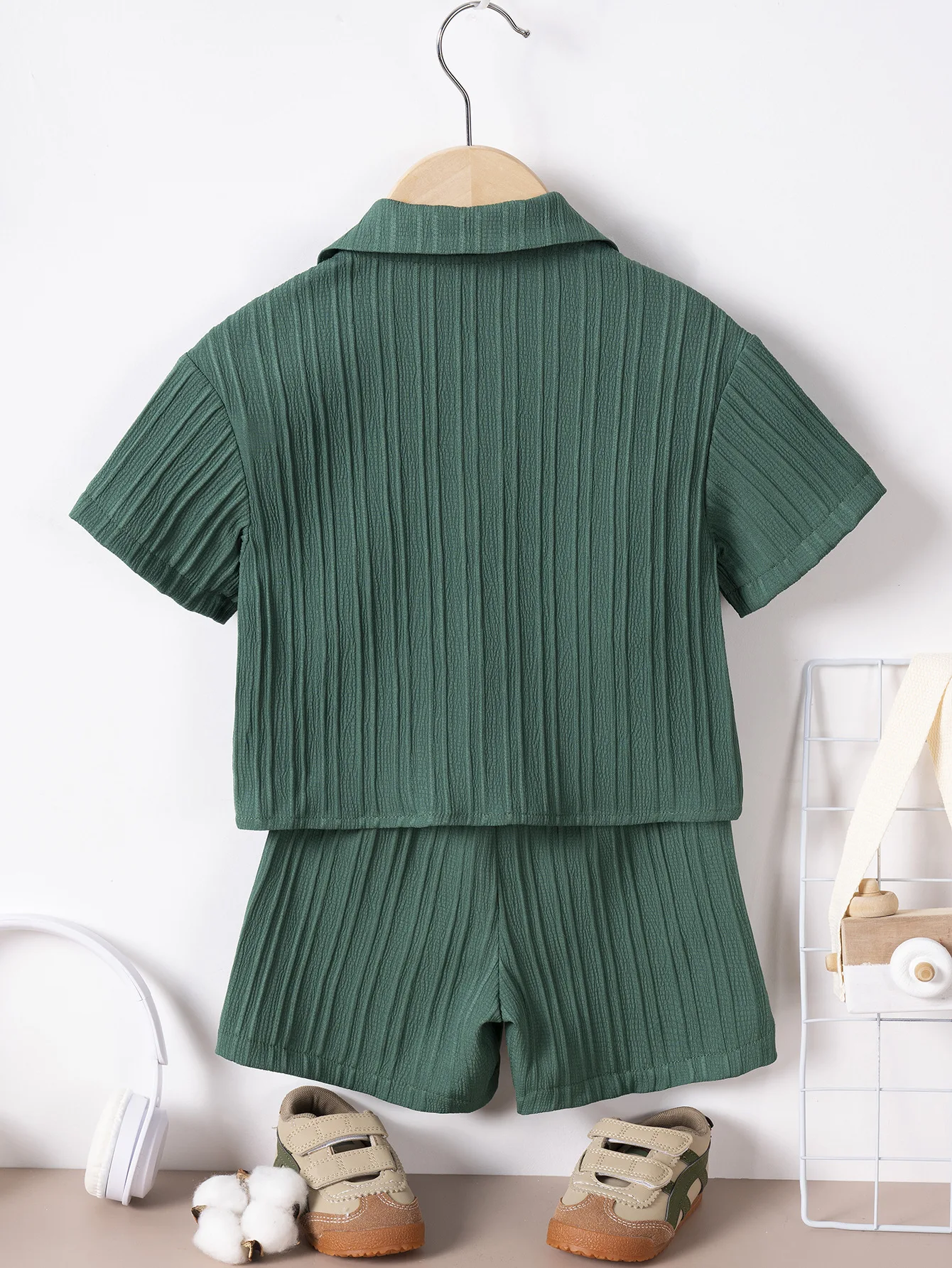 Estilo veraniego y combinable para niños