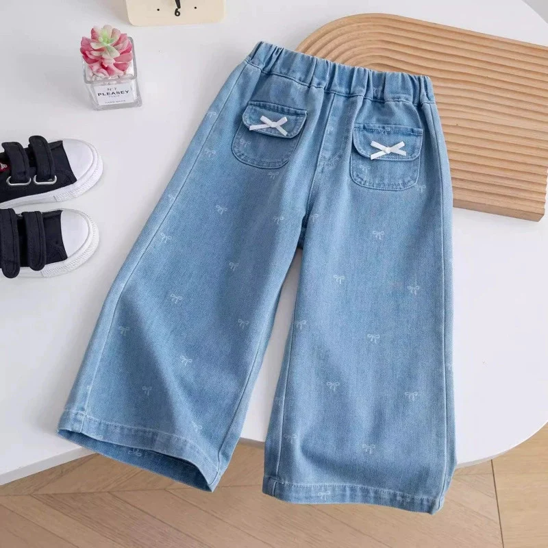 Vaqueros rectos con pajarita para niñas – estilo casual de primavera