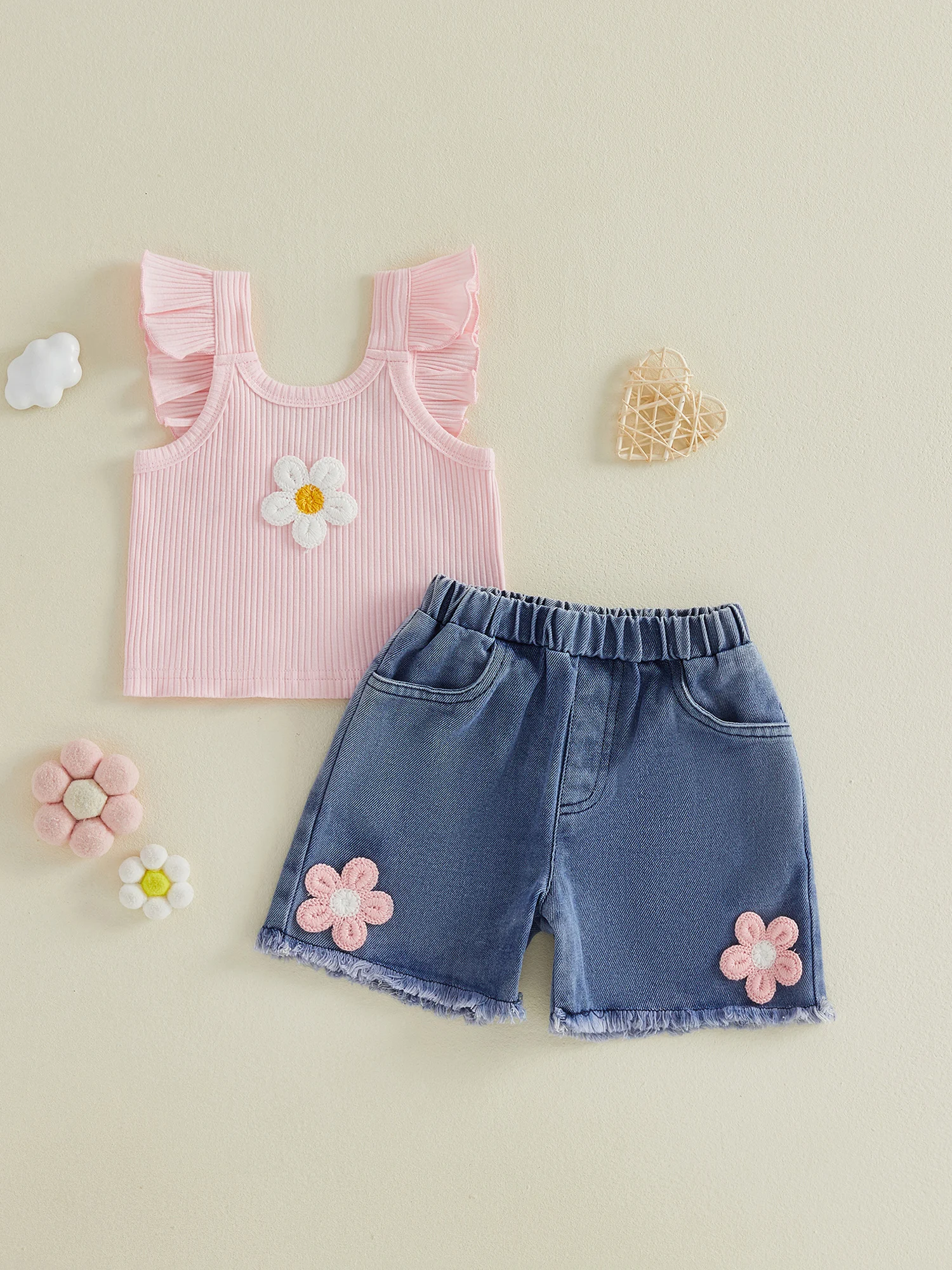 Detalle estampado floral en camisola